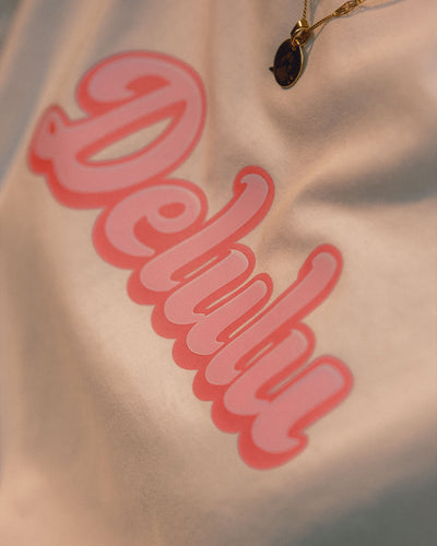Delulu t-shirt