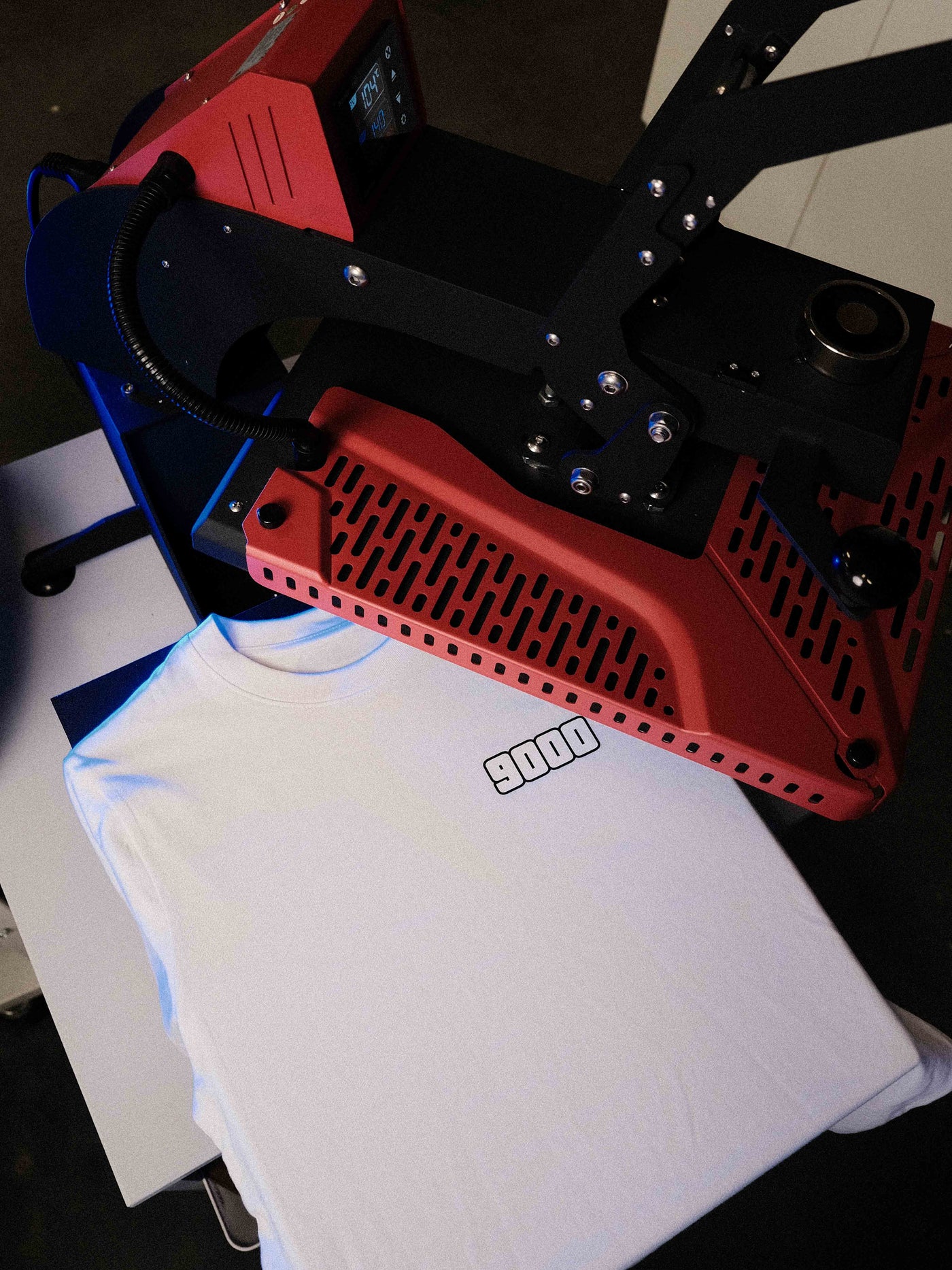 9000 Box Logo | premium t-shirt