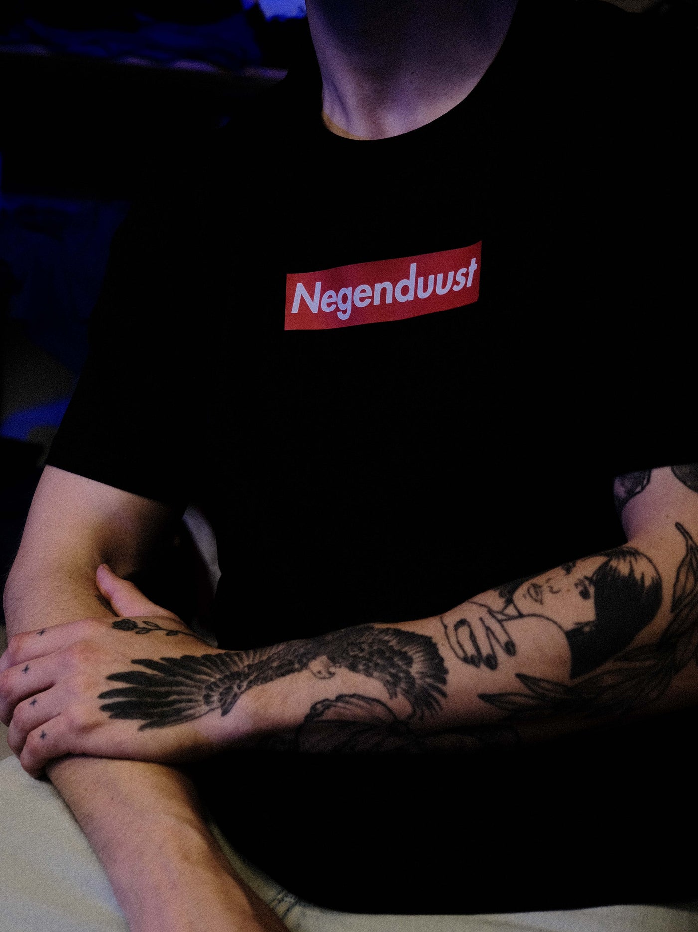 Negenduust is Supreme | premium t-shirt