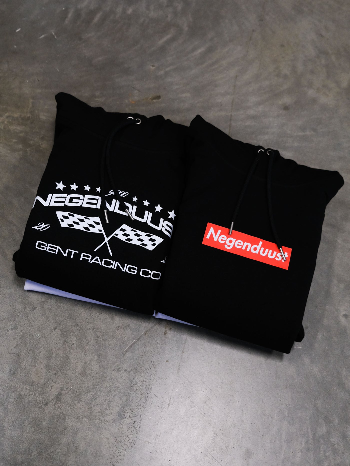 Negenduust is Supreme | premium hoodie